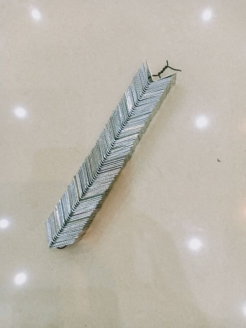 100 Ke Góc Vuông bán kệ góc 2 Lỗ 2*2cm