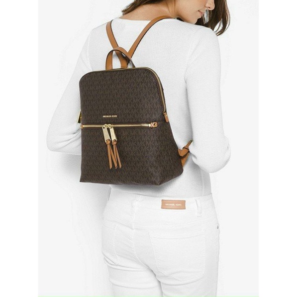 BALO Nữ XUẤT XỊN