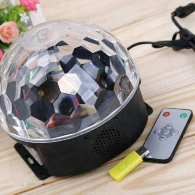 Đèn LED Nháy Theo Nhạc Hình Quả Cầu Pha Lê - Đèn Nháy DJ Vũ Trường, Đèn Sân Khấu, Đèn Nháy Chớp Xoay 7 Màu