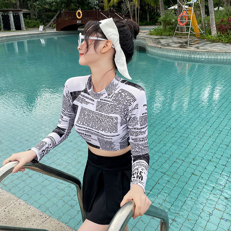 Bộ Đồ Bơi Dài Tay Eo Cao Thời Trang Mùa Xuân 2021 | BigBuy360 - bigbuy360.vn