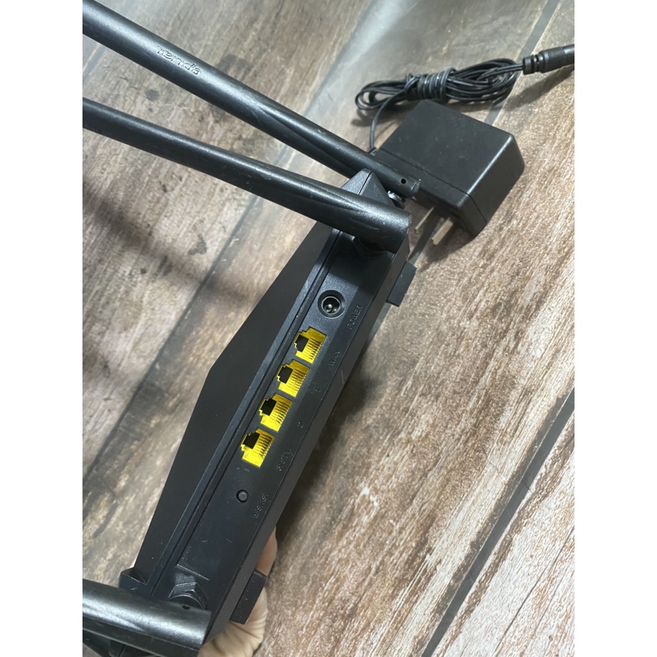 Bộ Phát Wifi Router Wifi Gigabit Tenda AC10 AC1200
