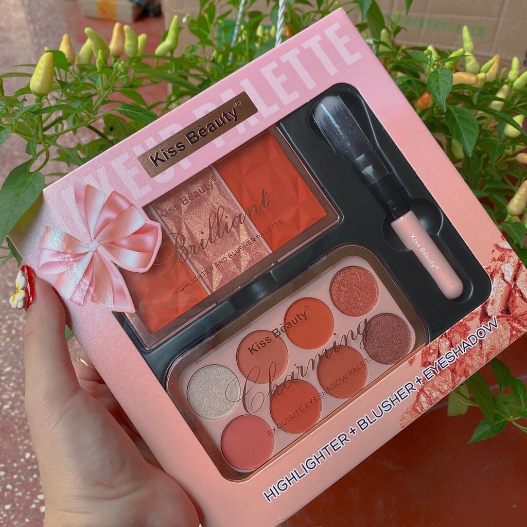 Bảng phấn nơ 3 trong 1: mắt má highnight kèm chổi Kissbeauty | BigBuy360 - bigbuy360.vn