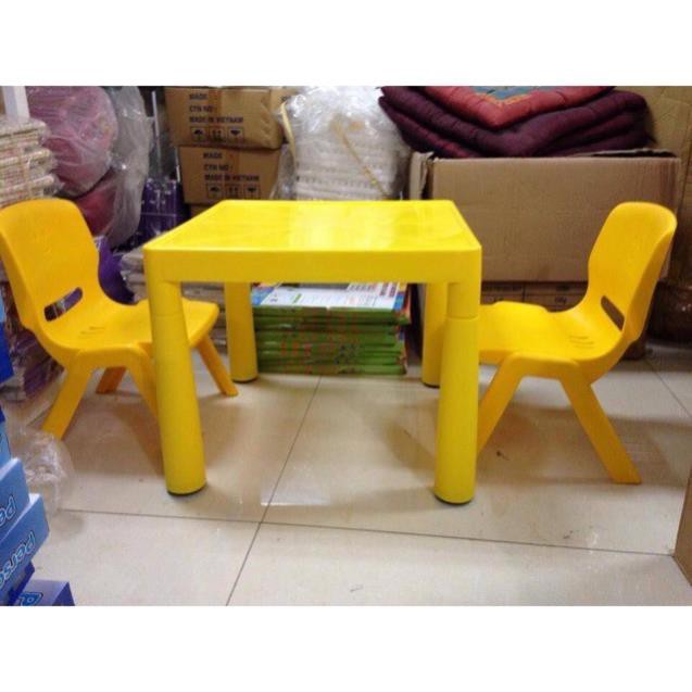 Bộ bàn ghế nhựa đa năng mẫu vuông Song Long Plastic( 1810)