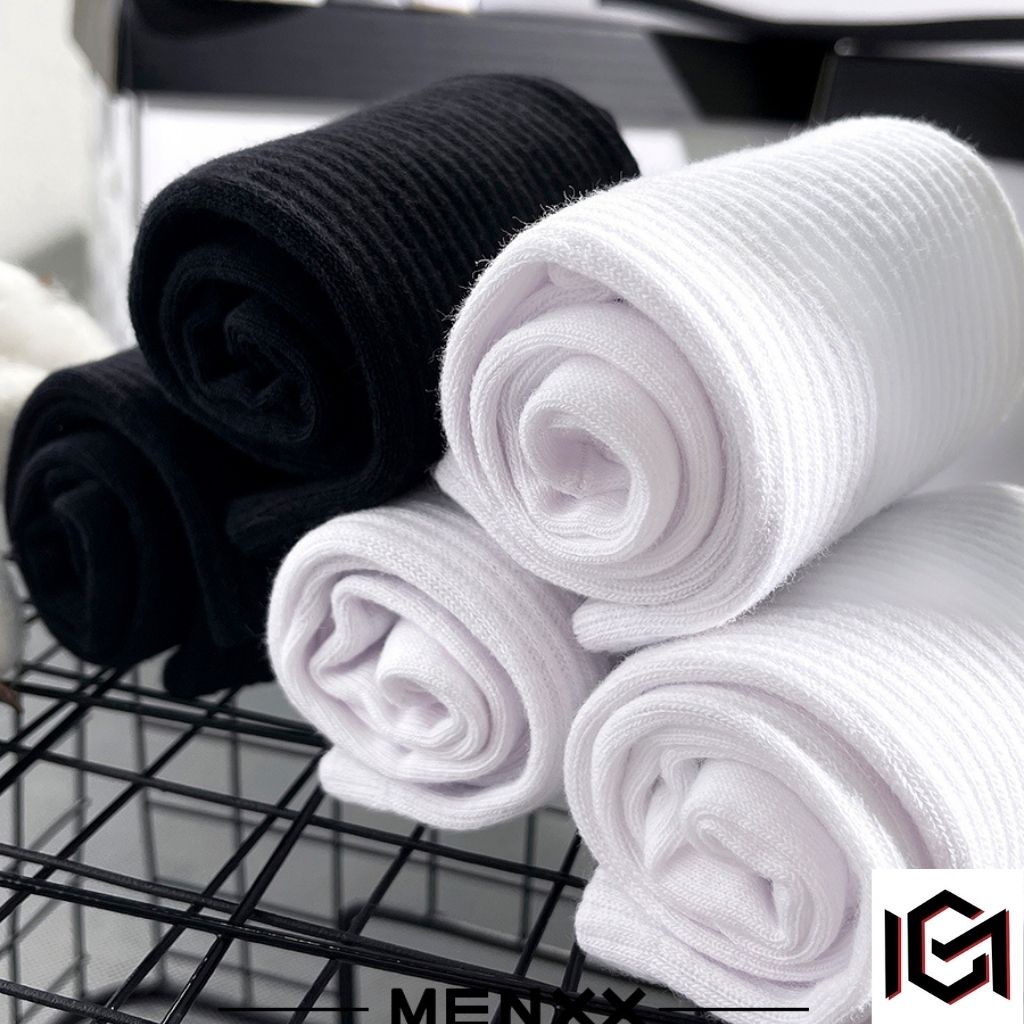Tất cao cổ nam nữ chumi hai màu trắng đen cho cả nam và nữ