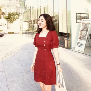 Đầm bi đỏ cổ vuông nút dừa (kèm hình thật)