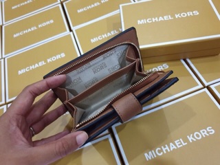 VÍ MICHAEL KORS MINI