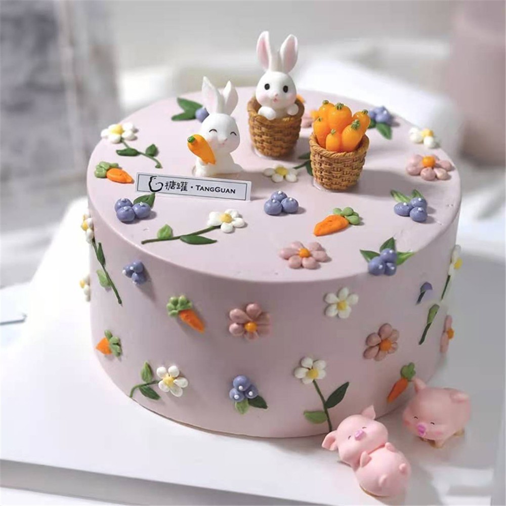 Mô Hình Thỏ Và Củ Cà Rốt Trang Trí Sân Vườn