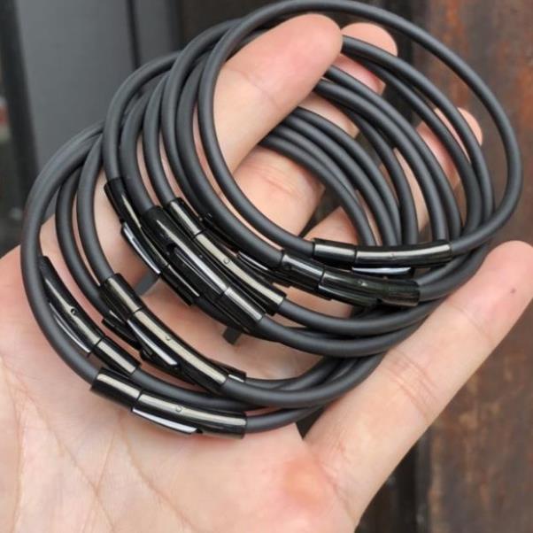 Dây Cao Su Đen Chốt Đen Hàng Loại 1 - Đeo Cùng Phụ Kiện Thời Trang, Hạt Đá, Lu Thống