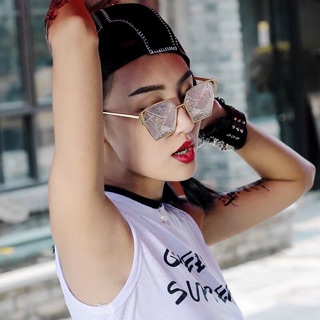 KÍNH TOPSHOP CHÍNH HÃNG