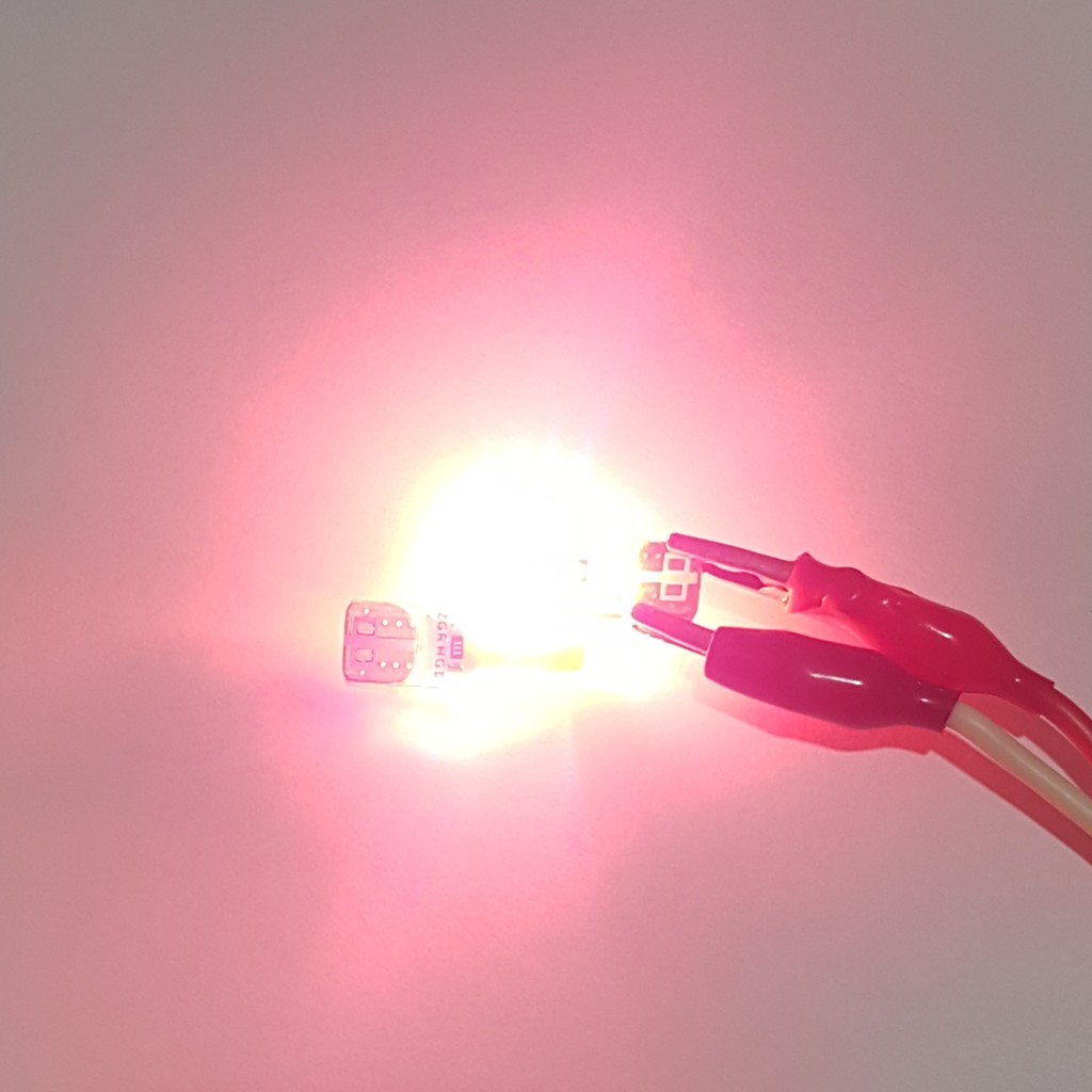 2 chiếc xinhan T10 Đỏ led COB