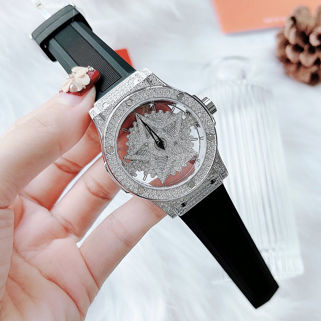 Set Đồng Hồ Nữ Davena 31669 38mm Silver Dây Silicon Chính Hãng Kèm Dây Da