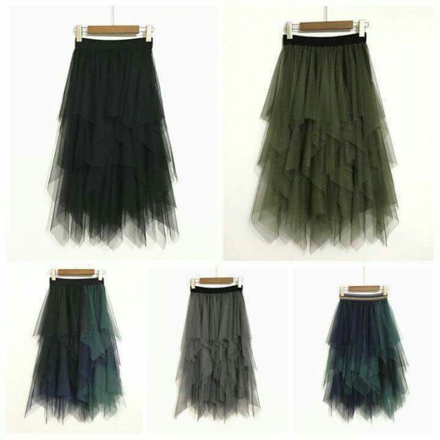 Chân váy tua rua