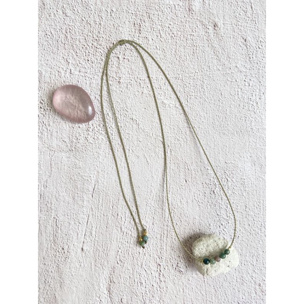 [Whiteline] Vòng cổ Penta Moss Agate- 5 hạt