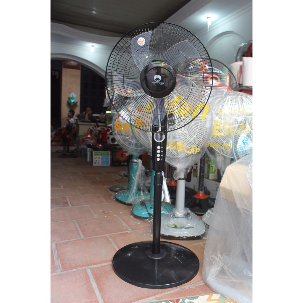 Quạt cây điều khiển SUBOR
