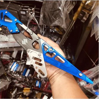Cacte che sên, chắn xích, nhôm cnc cho raider, satria lô gô suzuki