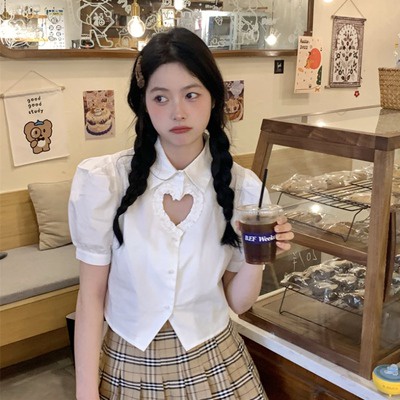 Áo Sơ Mi Croptop Aimeehouse Tay Phồng Cutout Hình Trái Tim Phong Cách Trẻ Trung Nữ Tính