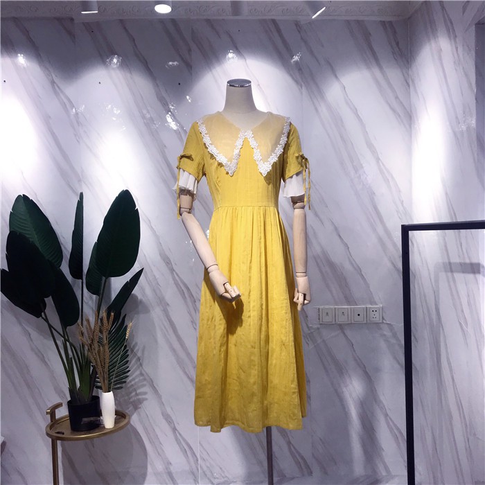 Đầm Vàng Thanh Tao Tay Cách Điệu - Thiết Kế - Hàng Cao Cấp