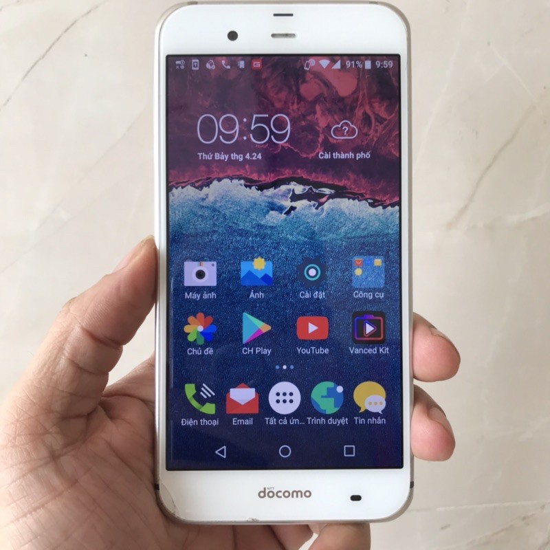 điện thoại nội địa Nhật Sharp SH-04H 5.2 inch snapdragon 820  ram 3Gb+32Gb