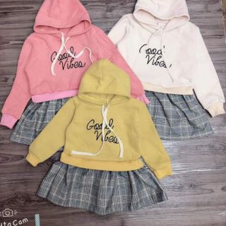 Váy hoodie cho bé gái siêu xinh.
