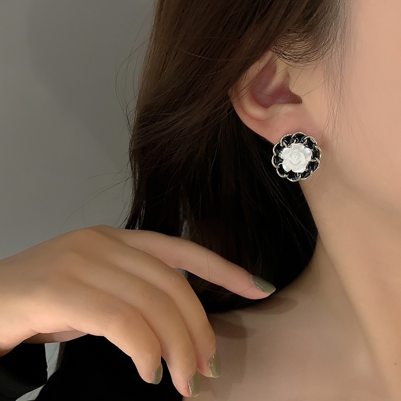 Bông Tai Màu Đen Phong Cách Hàn Quốc Thời Trang Cho Nữ  hoa tai