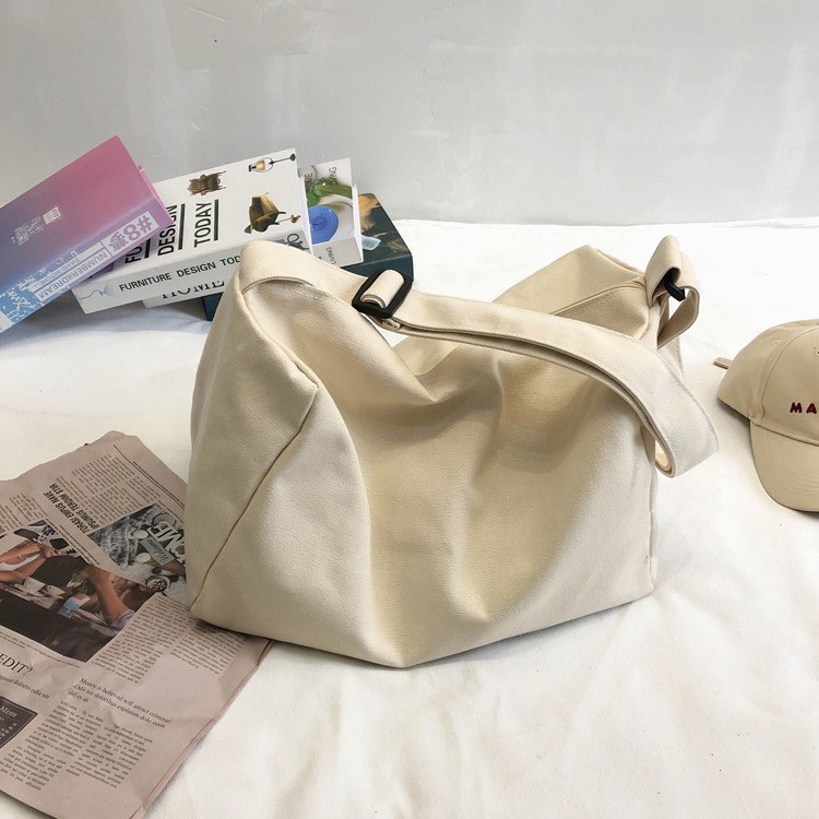 [Mã FAMAYWA2 giảm 10K đơn 50K] TÚI ĐEO CHÉO NAM NỮ CANVAS, TÚI VẢI BIGSIZE 2 MÀU UNISEX MOMOZ SHOP | BigBuy360 - bigbuy360.vn