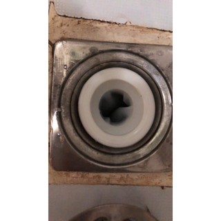 Dụng cụ ngăn mùi hôi cống silicon