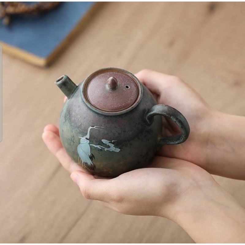 Bộ ấm và thuyền trà Tùng Hạc Diên Niên