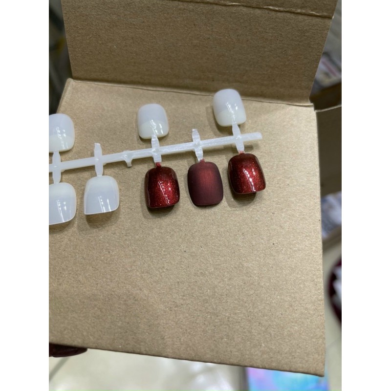 Sơn gel đỏ tuyết xu hướng 2022, chai 15ml