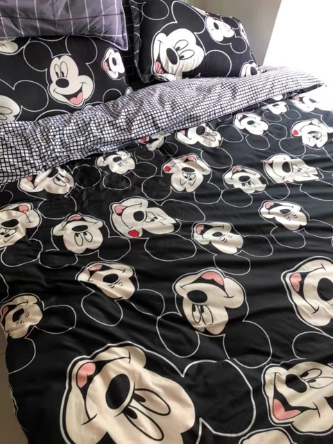 Set Chăn Ga Chuột Mickey Đen Ga Caro Cotton Poly Cực Chất (Shinbedding.shop)