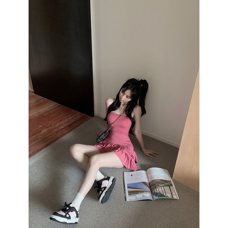 Đầm Hai Dây Xếp Ly Ôm Dáng Quyến Rũ Hợp Thời Trang