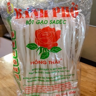Bánh phở khô Hồng Thái 300g( thùng 40 gói)
