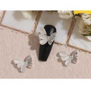 charm buom vang bac trang trí nail