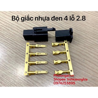 Bộ giắc nhựa đen 4 lỗ 4p 2.8