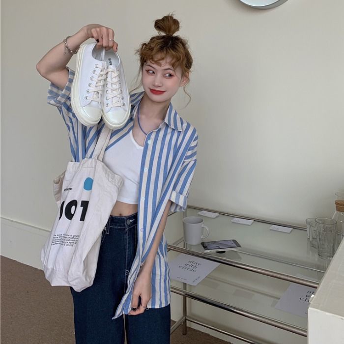 Áo Sơ Mi Tay Lửng Dáng Rộng Họa Tiết Kẻ Sọc Màu Xanh Lá Thời Trang Xuân Hè Hàn Quốc 2021