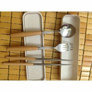 Bộ thìa dĩa đũa inox cán gỗ