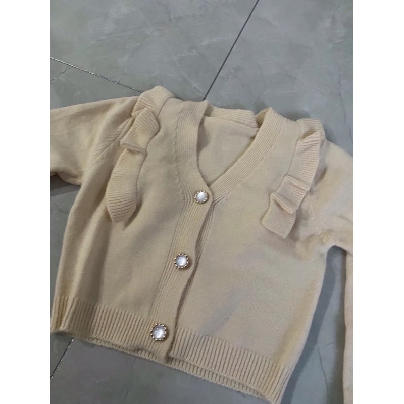 Set áo len bèo và chân váy kẻ dáng ngắn vintage