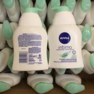 Dung dịch vệ sinh phụ nữ Nivea intimo Đức 250ml