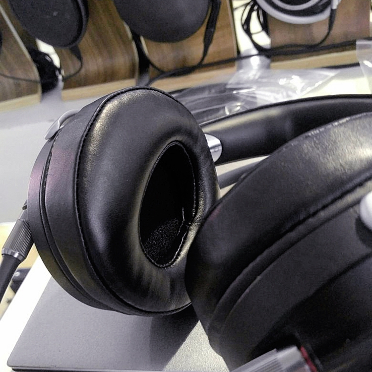 Đệm da thật cho tai nghe Sony MDR-Z7 Z7M2 | BigBuy360 - bigbuy360.vn