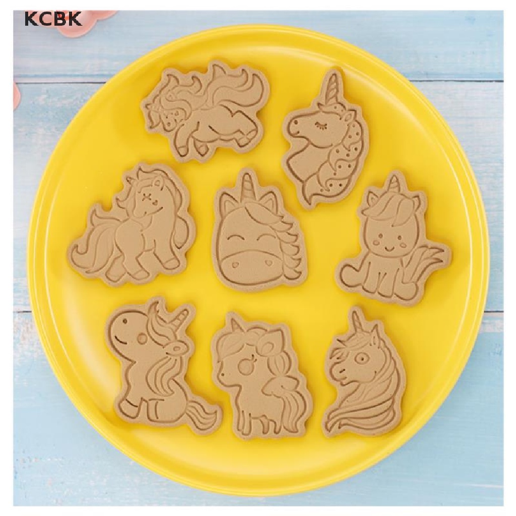 Bộ 8 Khuôn Làm Bánh Hình Kỳ Lân Hoạt Hình 3D Bằng Nhựa