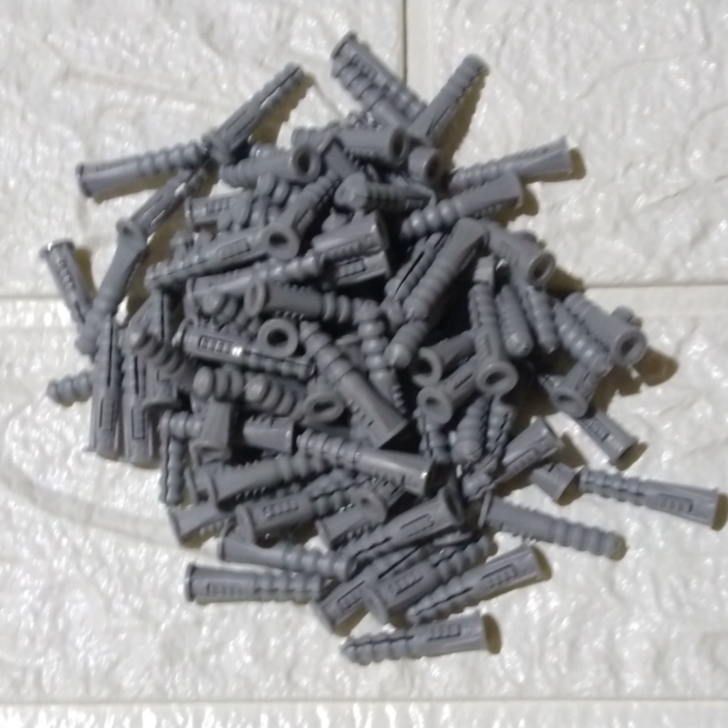 200 tắc kê nhựa kiểu Pháp đường kính 5mm.