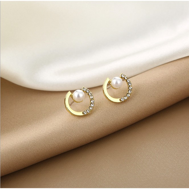 Bông tai nữ Hàn Quốc màu bạc đẹp nhỏ nhắn xinh