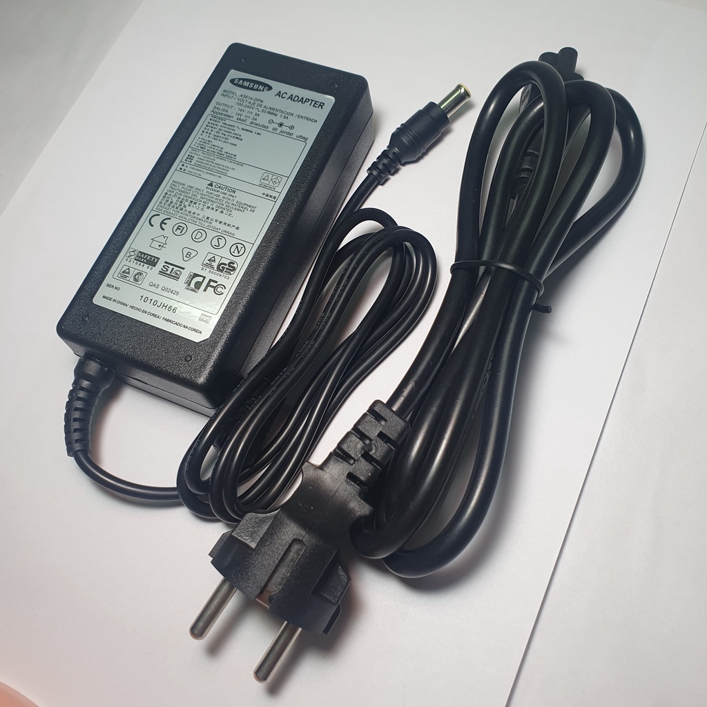 Sạc màn hình SAMSUNG 14v 3a kích thước đầu cắm: 6.5mm x 4.4mm