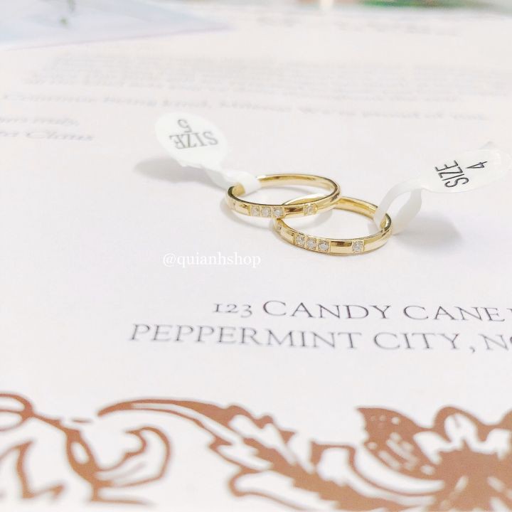 Nhẫn Titan - Nhẫn Titan Đính 5 Đá Màu Vàng