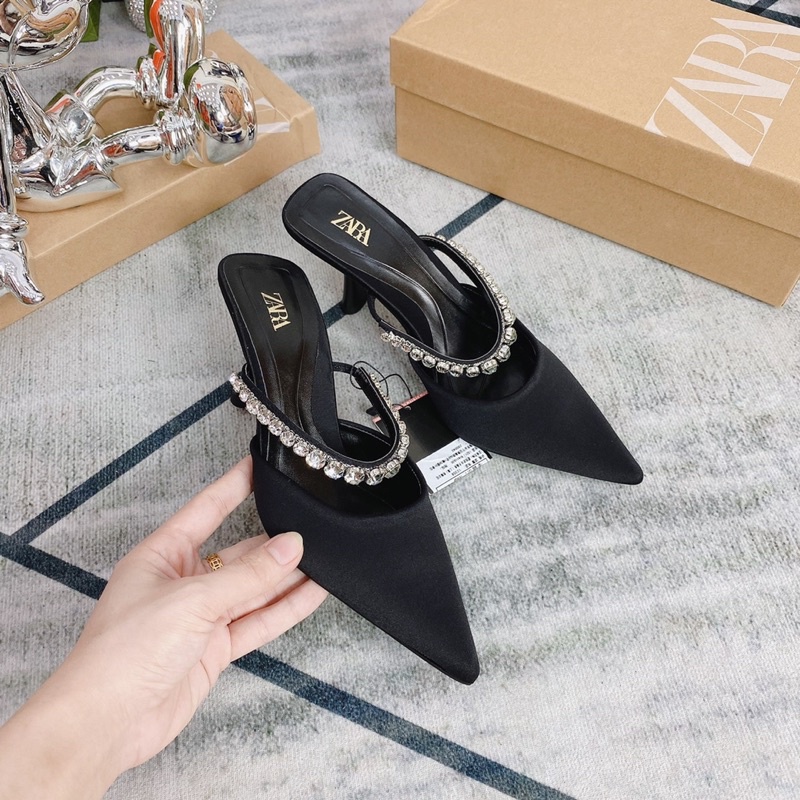 GUỐC LỤA ZARA QUAI ĐÁ SẴN