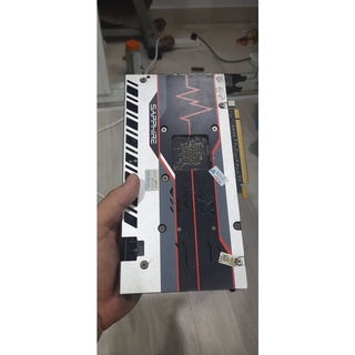 Card AMD RX 570 4GB Sapphire Pulse có backplate full cổng xuất hình