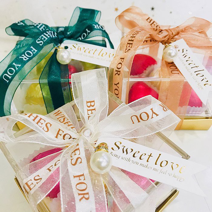 Quà tặng Socola Hộp trong suốt 5 viên nhân hạt quả Trái Tim Vàng Son | BigBuy360 - bigbuy360.vn