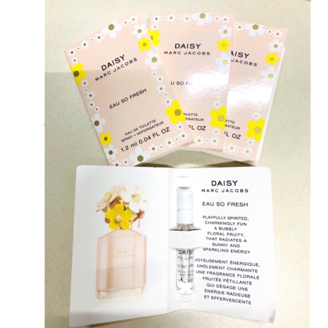 Vial nước hoa Marc Jacobs Daisy Eau so Fresh