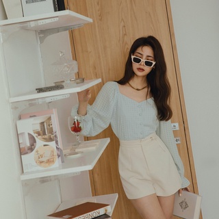 Áo dáng ngắn kẻ caro tay dài cài nút nữ Air Space Lady 2211821005