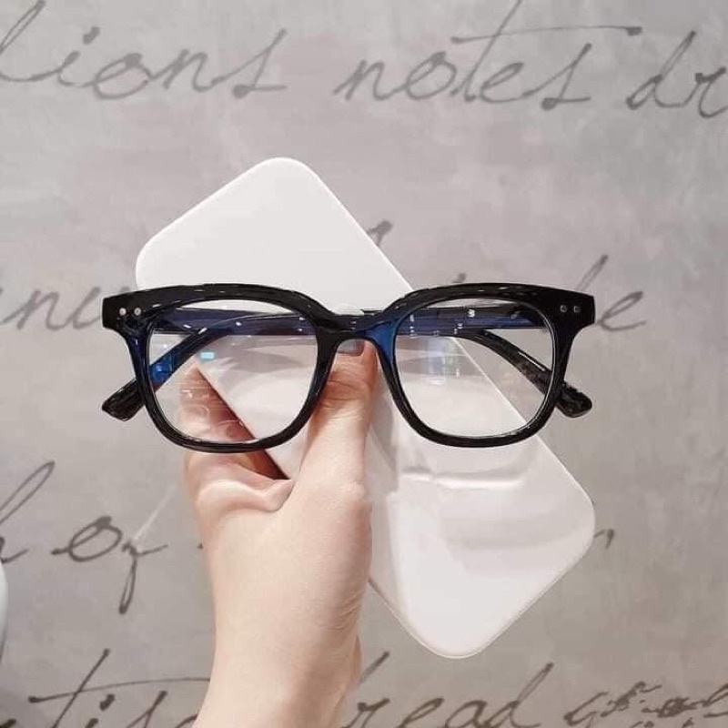 Kính Mắt Giả Cận 2 Chấm Gọng Chữ V Form Vuông Siêu Hot Trend