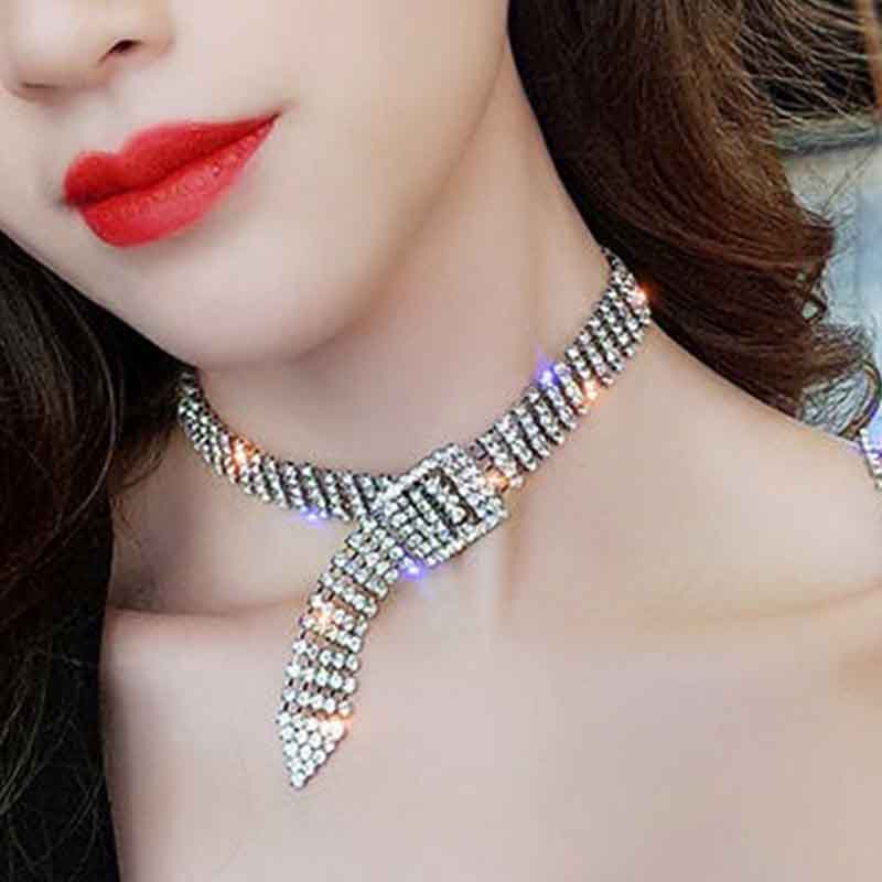 GETNOIVAS Dây chuyền hợp kim nhiều sợi mặt bươm bướm sành điệu phong cách Hàn Quốc cho nữ